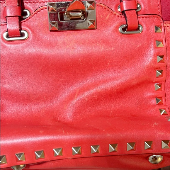 Authentic 💯 Valentino Rockstud Bag 💼 - Picture 9 of 17